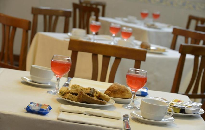 Hotel Europa نورسا المظهر الخارجي الصورة